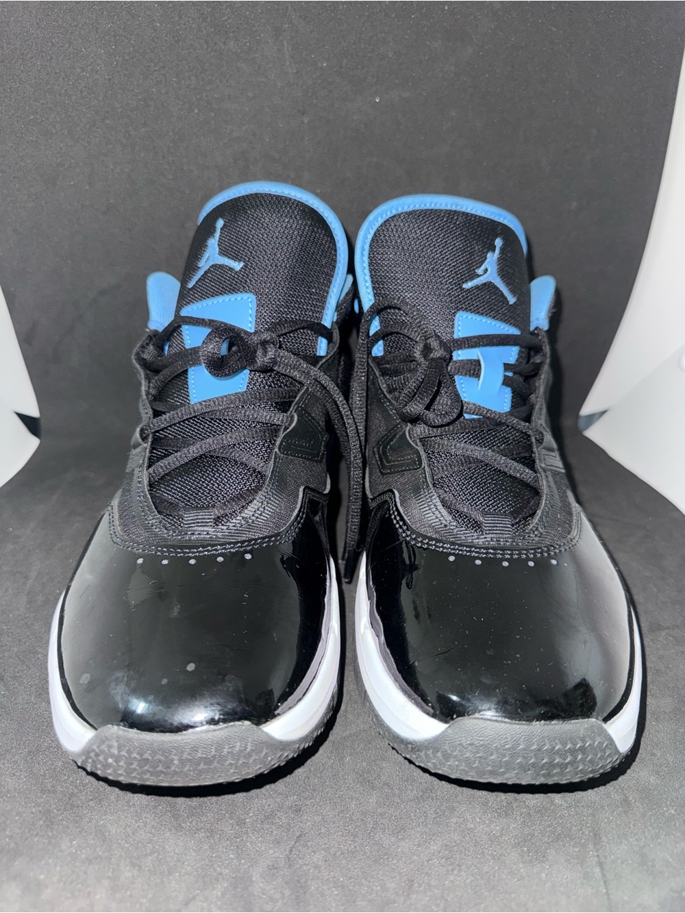 Jordan Men's Black and Blue Athletic Basketball Shoes